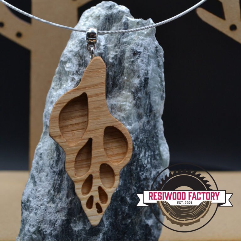 Pendentif "Coquillage" en Chêne #2