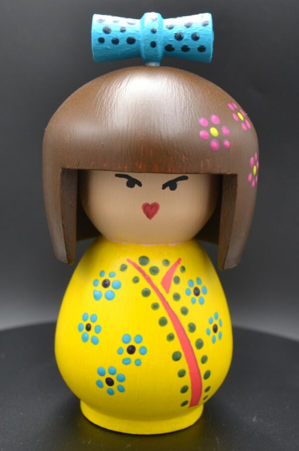 KOKESHI "Happy Summer #005" en Hévéa